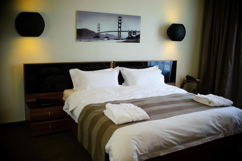 Voyage Hotel Karaganda Luaran gambar