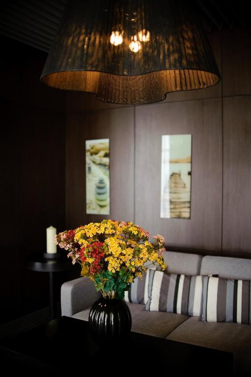 Voyage Hotel Karaganda Luaran gambar